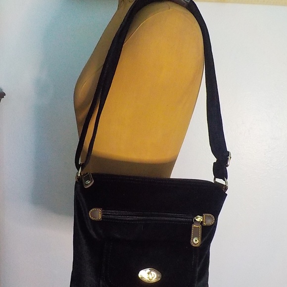 NEW Crossbody or Shoulder Bag - Picture 4 of 9